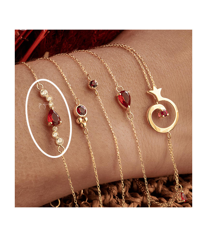 دستبند ارمغان گارنت-گالری شیدا مجد