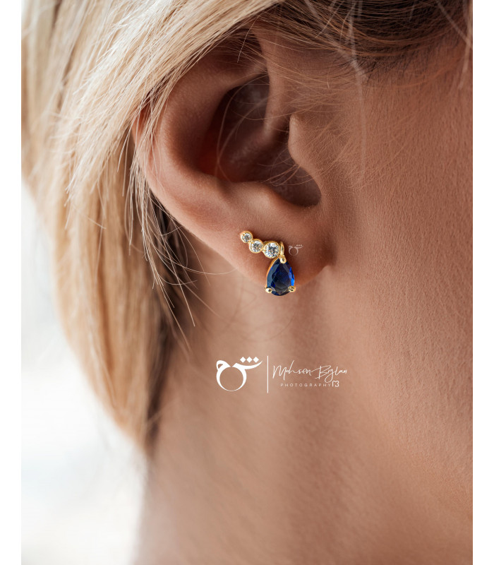 گوشواره میخی طلا ارمغان یاقوت کبود