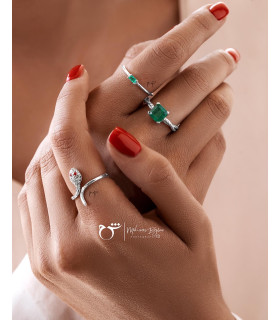 انگشتر پایه پیچ زمرد-گالری شیدا مجد