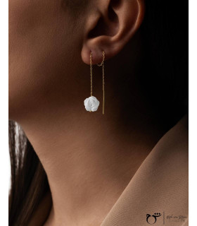 گوشواره بخیه ای رز سفید-گالری شیدا مجد