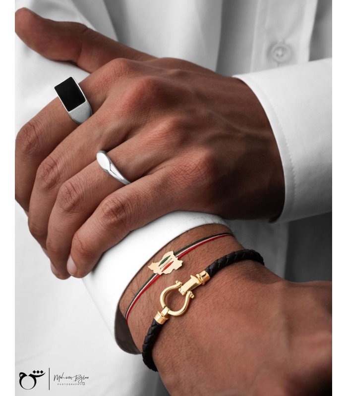 دستبند امگا کوچک و چرم مشکی-گالری شیدا مجد